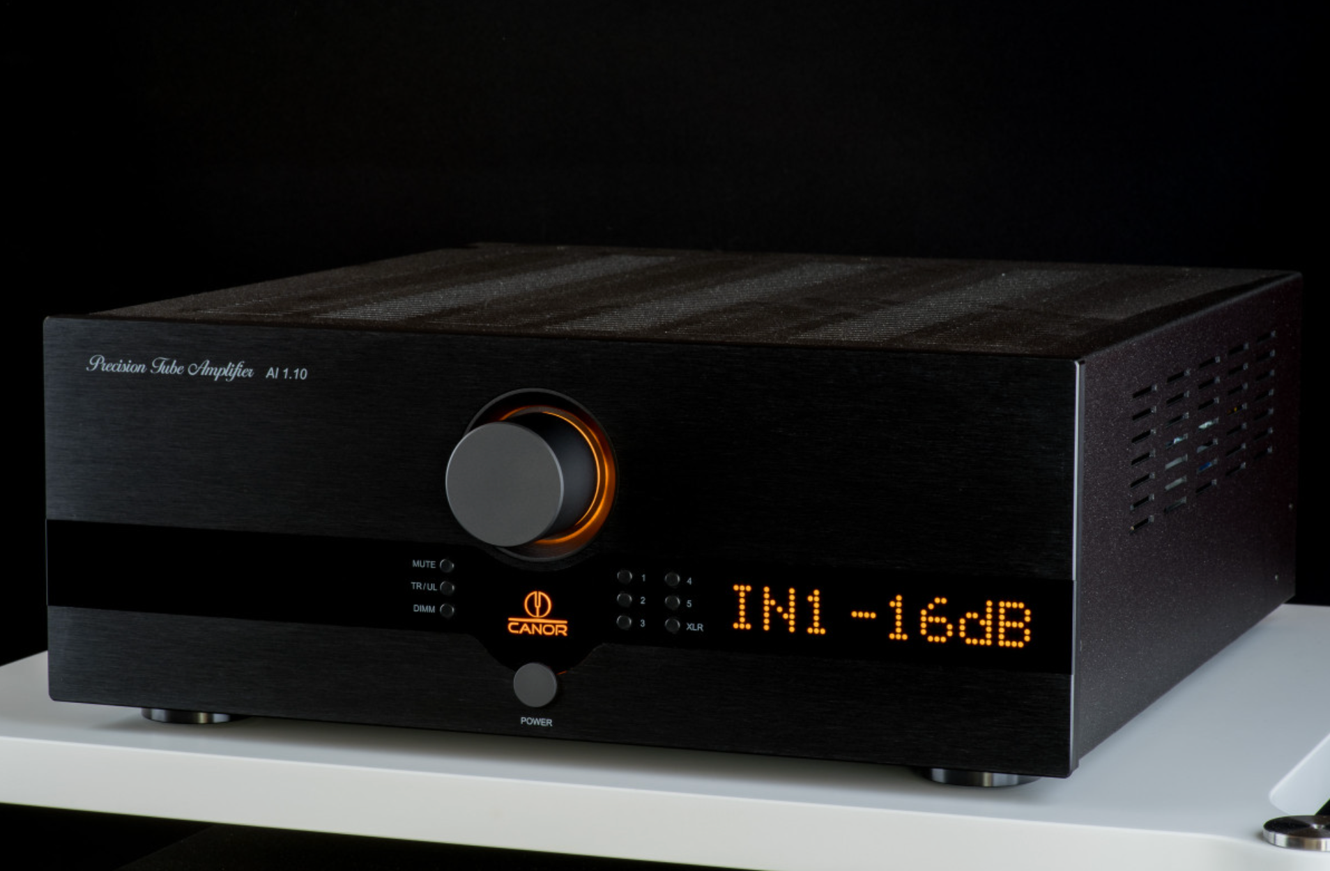 Canor AI 1.10 Integrated Tube Amplifier in Black