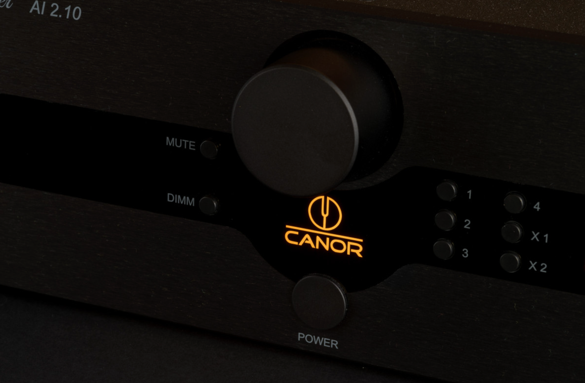 Canor AI 2.10 Hybrid Integrated Amplifier, closeup