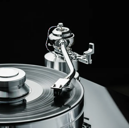 ProJect Signature 12.2 Turntable, tonearm