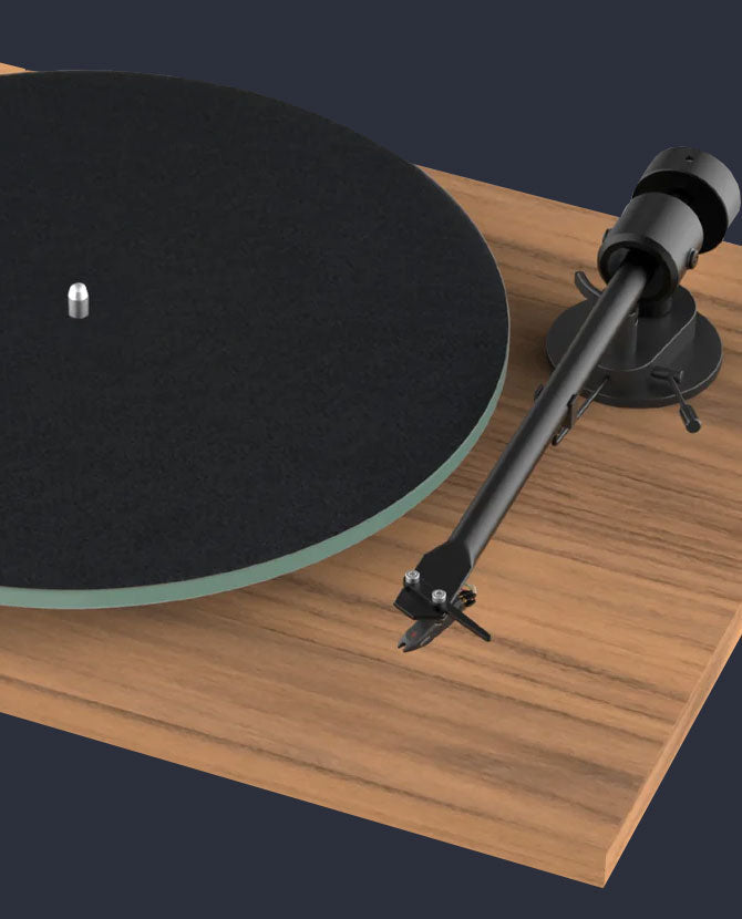 ProJect T1 EVO Phono Turntable with Ortofon OM 10 Cartridge