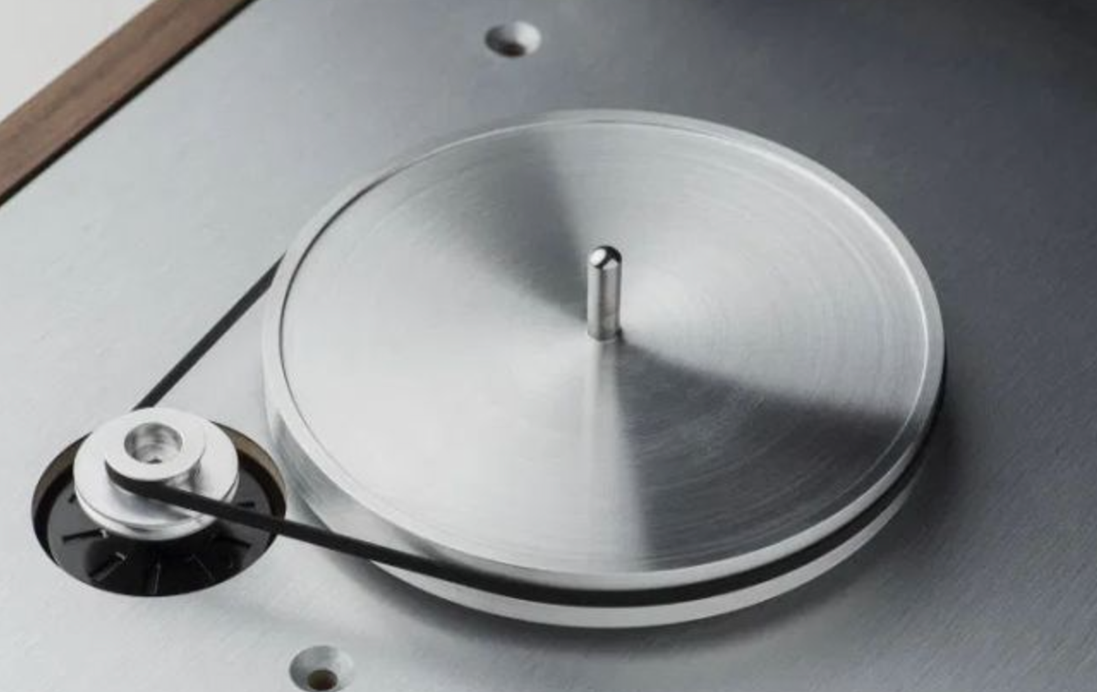 ProJect The Classic EVO Turntable with Ortofon 2M Silver, mechanism