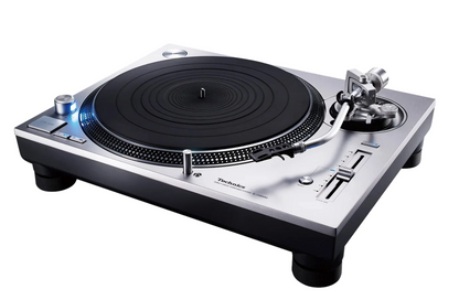 Technics SL-1200GR2BS Grand Class GR Turntable Silver.  Overhead image