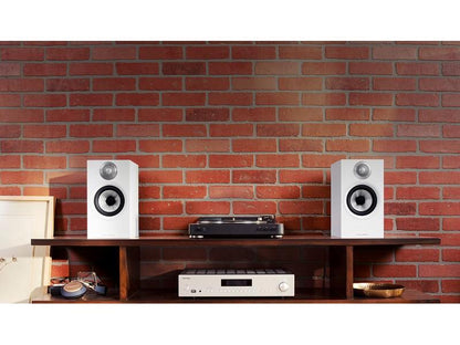 Bowers & Wilkins Bookshelf Speakers B&W 606 S3 Bookshelf Speaker - Matte White