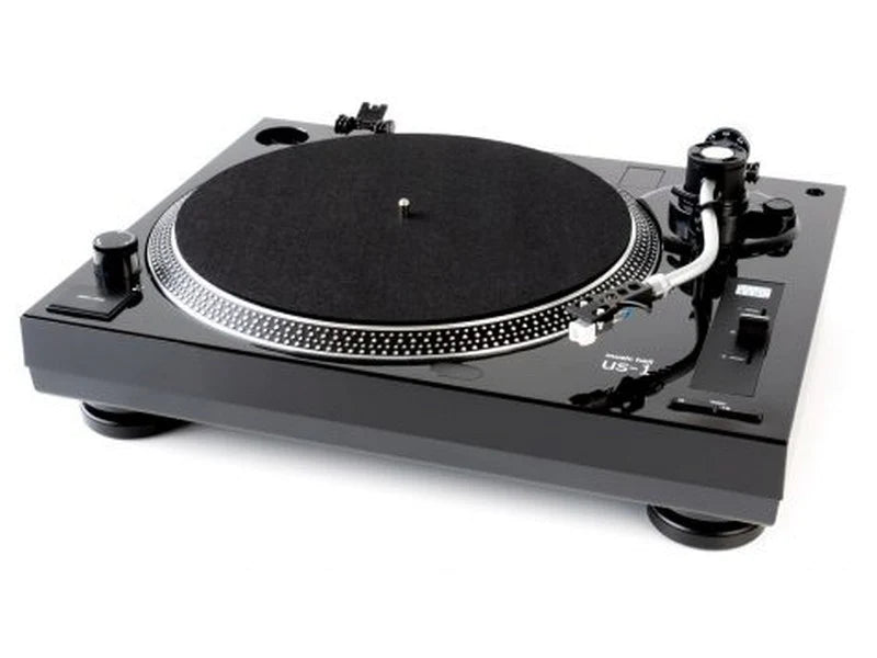 Music Hall US1 Turntable, angled