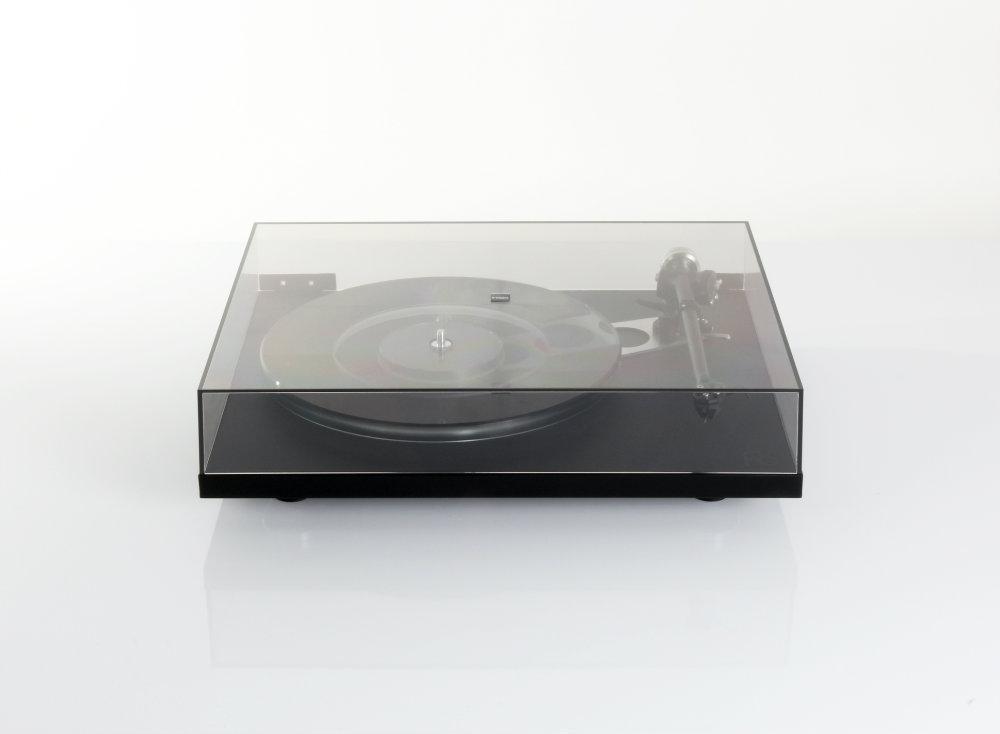 Rega Turntables Rega Planar 6 Turntable (No Cartridge)