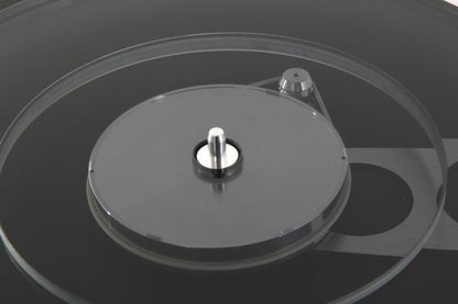 Rega Turntables Rega Planar 6 Turntable (No Cartridge)